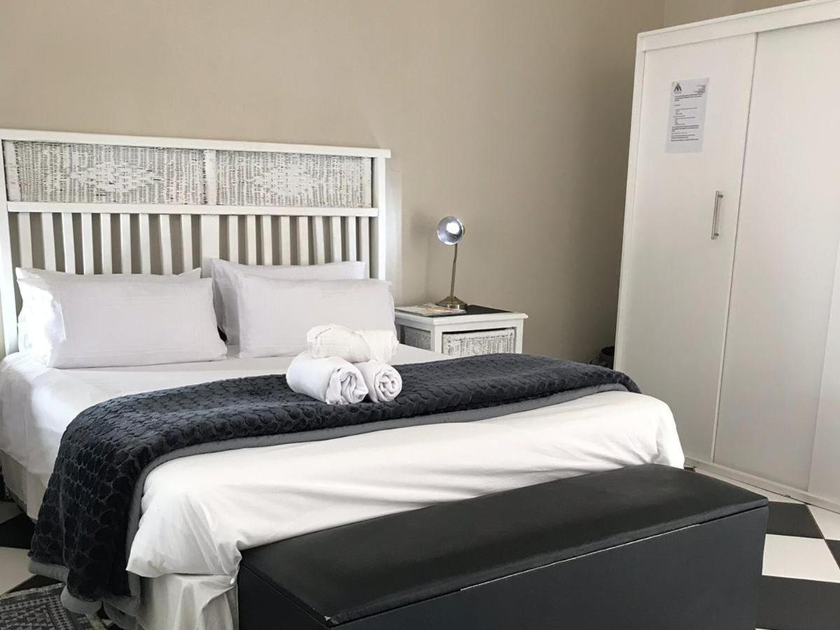 Muco Guest House Johannesburg Bilik gambar